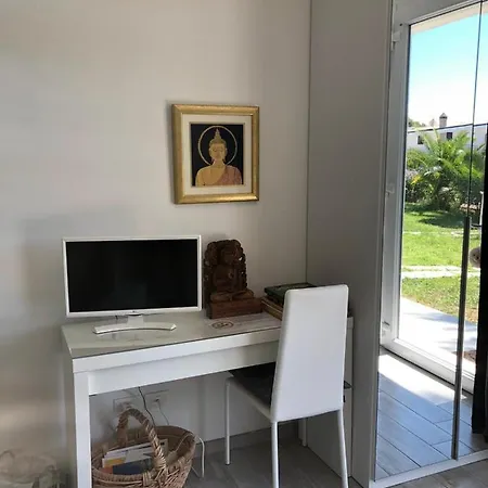 Tropical Nocleg ze śniadaniem