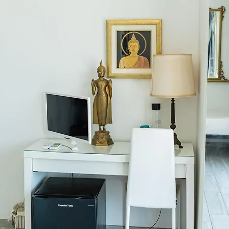 Tropical Bed & Breakfast