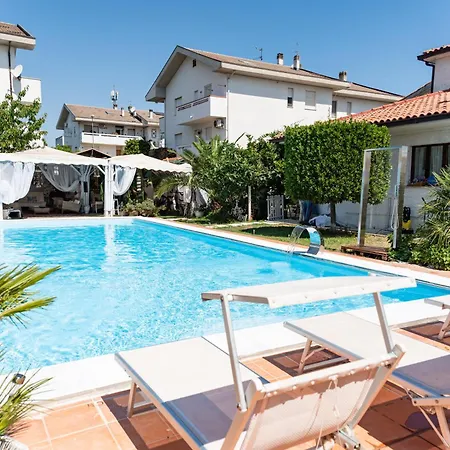 Tropical Bed & Breakfast Francavilla Al Mare