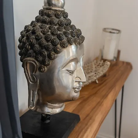 Tropical Bed & Breakfast 3*