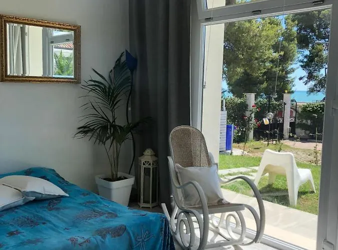 Tropical Couette-café 3*