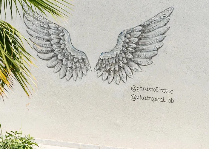 Couette-café Tropical 3*