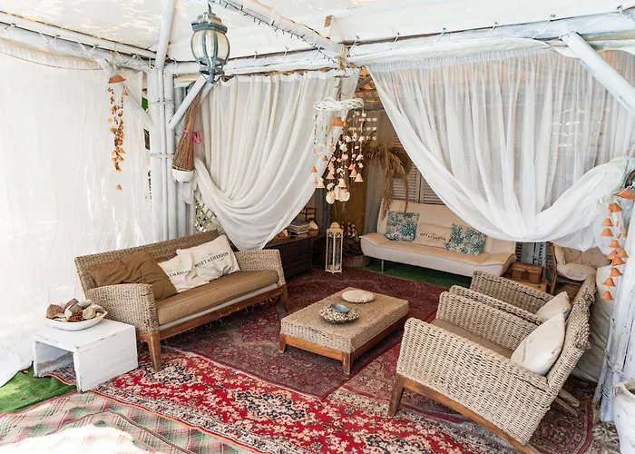 Tropical Couette-café 3*